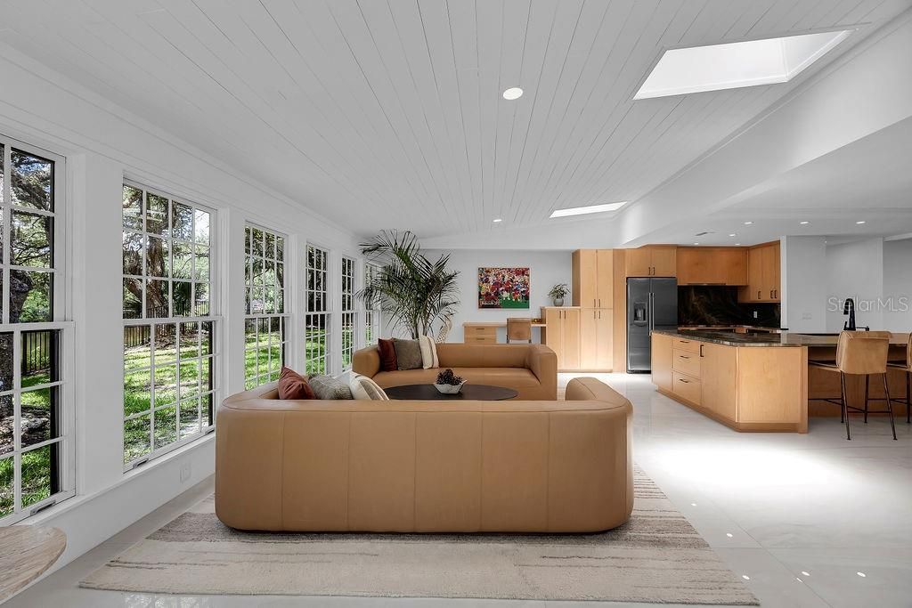 For Sale: $1,100,000 (3 beds, 3 baths, 2427 Square Feet)
