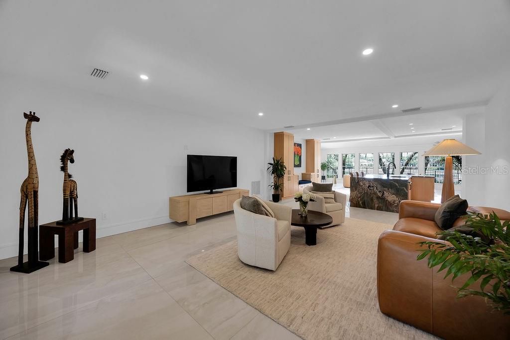 For Sale: $1,100,000 (3 beds, 3 baths, 2427 Square Feet)
