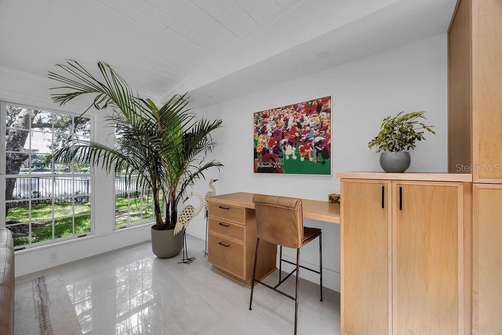 For Sale: $1,100,000 (3 beds, 3 baths, 2427 Square Feet)