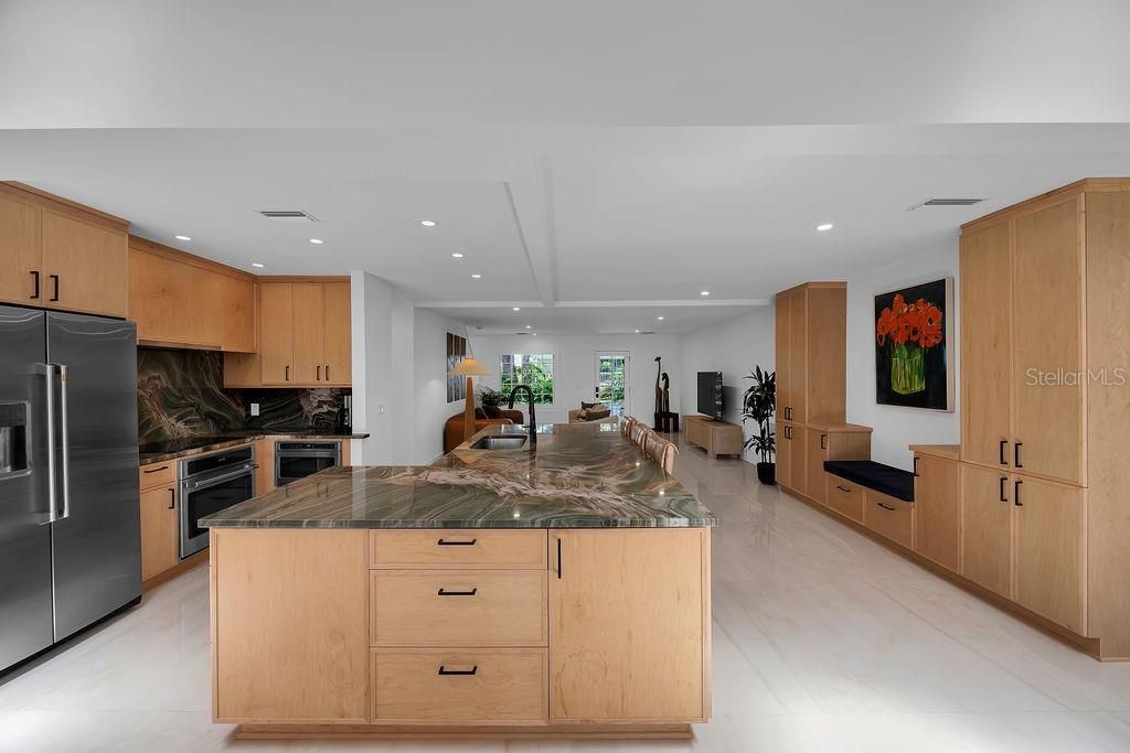 For Sale: $1,100,000 (3 beds, 3 baths, 2427 Square Feet)