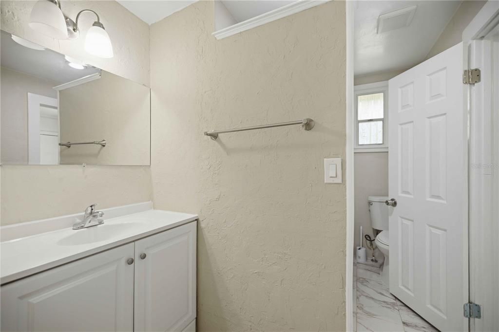For Sale: $189,900 (3 beds, 2 baths, 1614 Square Feet)