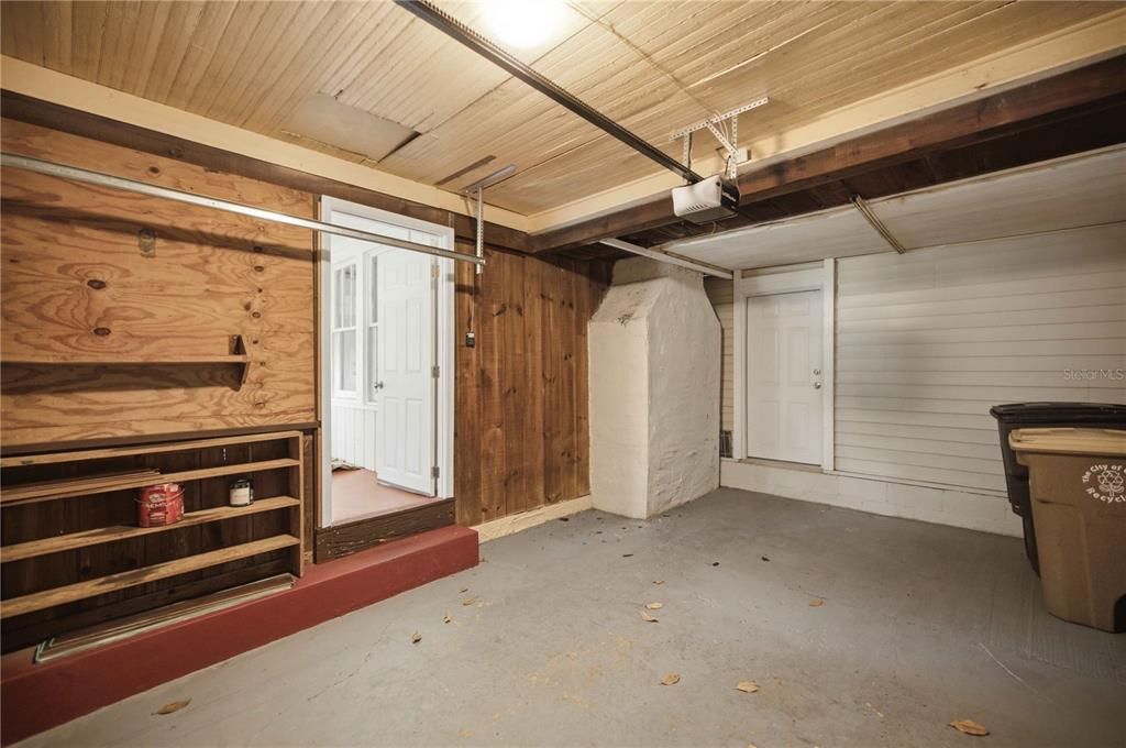 For Sale: $189,900 (3 beds, 2 baths, 1614 Square Feet)