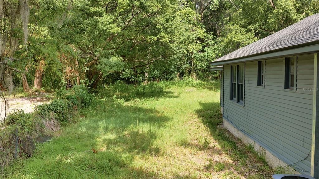 For Sale: $189,900 (3 beds, 2 baths, 1614 Square Feet)