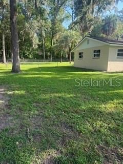 For Sale: $299,999 (3 beds, 2 baths, 1747 Square Feet)