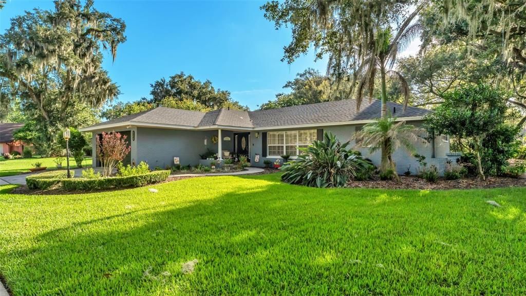 En Venta: $459,900 (4 camas, 2 baños, 2470 Pies cuadrados)