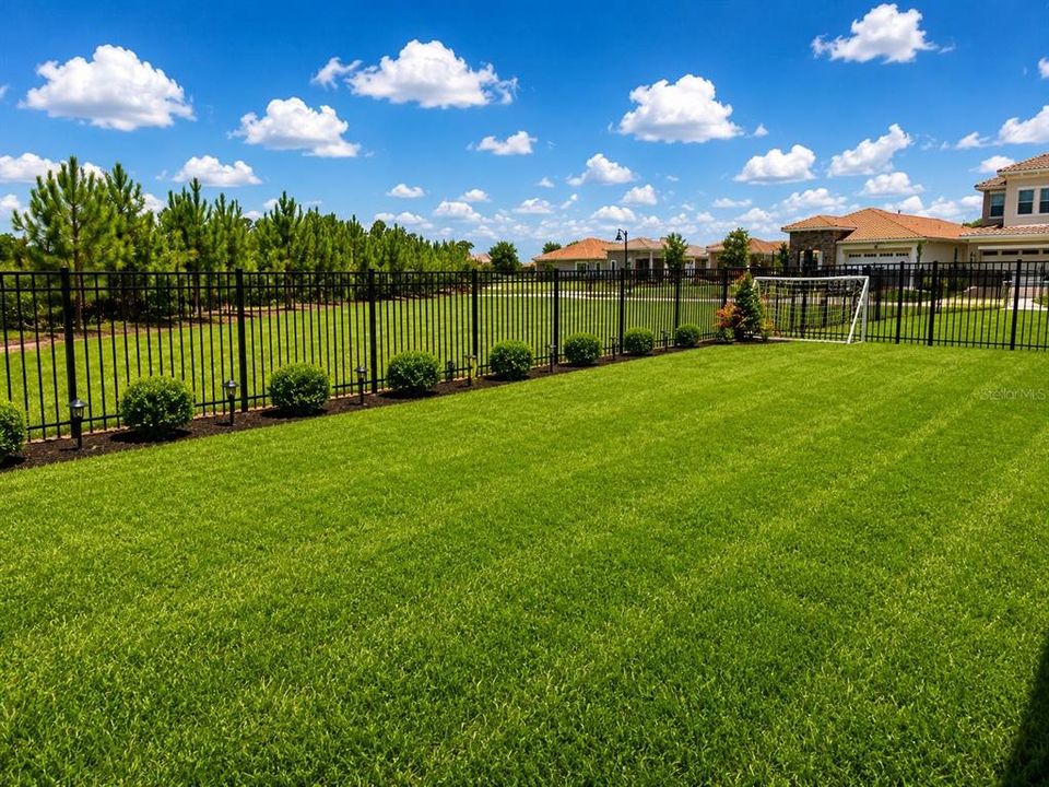 For Rent: $5,800 (5 beds, 5 baths, 3494 Square Feet)