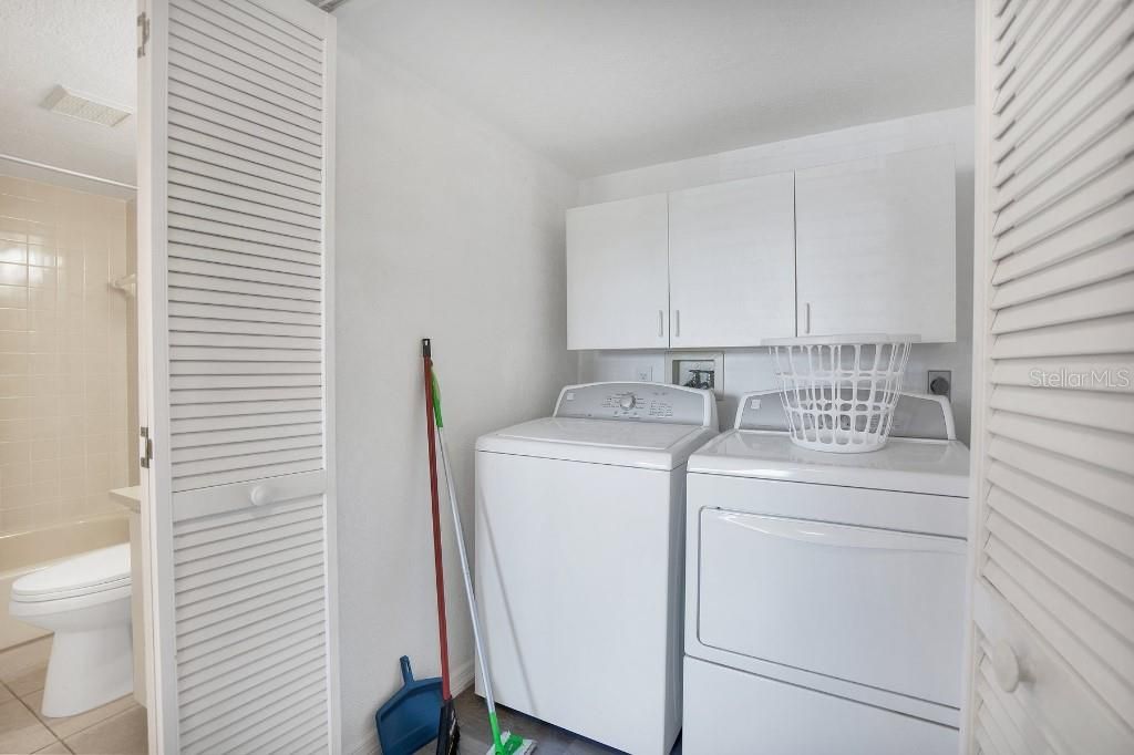 For Sale: $144,900 (2 beds, 2 baths, 1153 Square Feet)