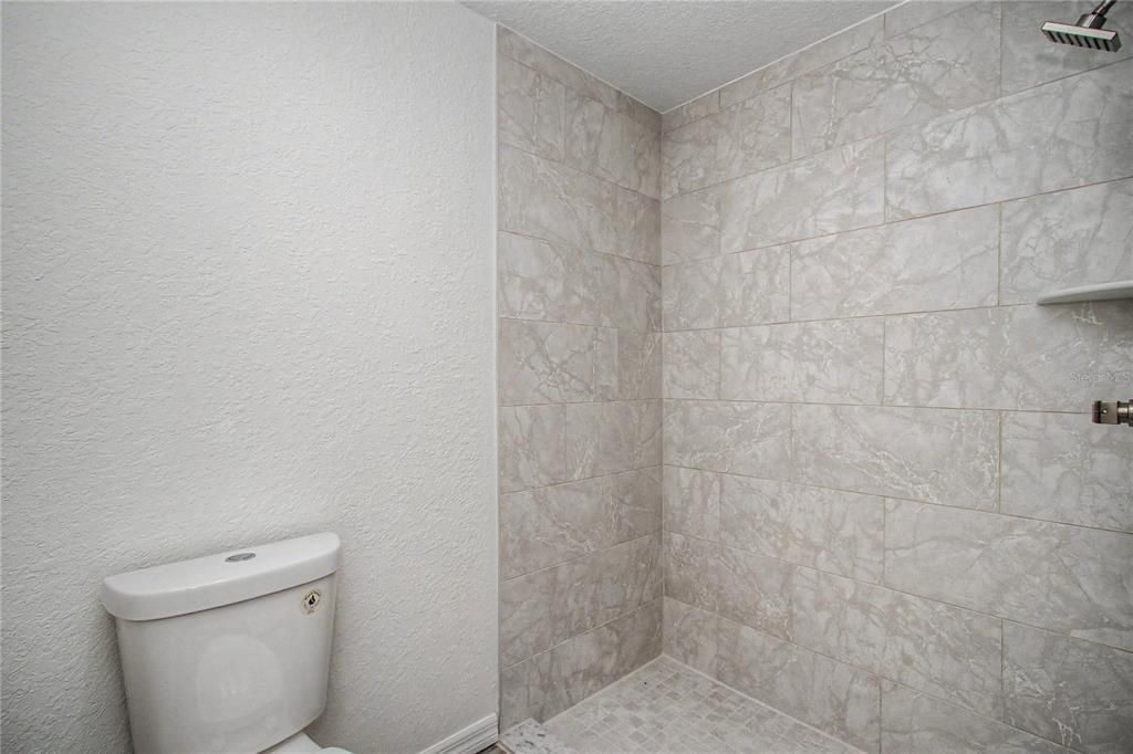 En Venta: $275,000 (3 camas, 2 baños, 1348 Pies cuadrados)
