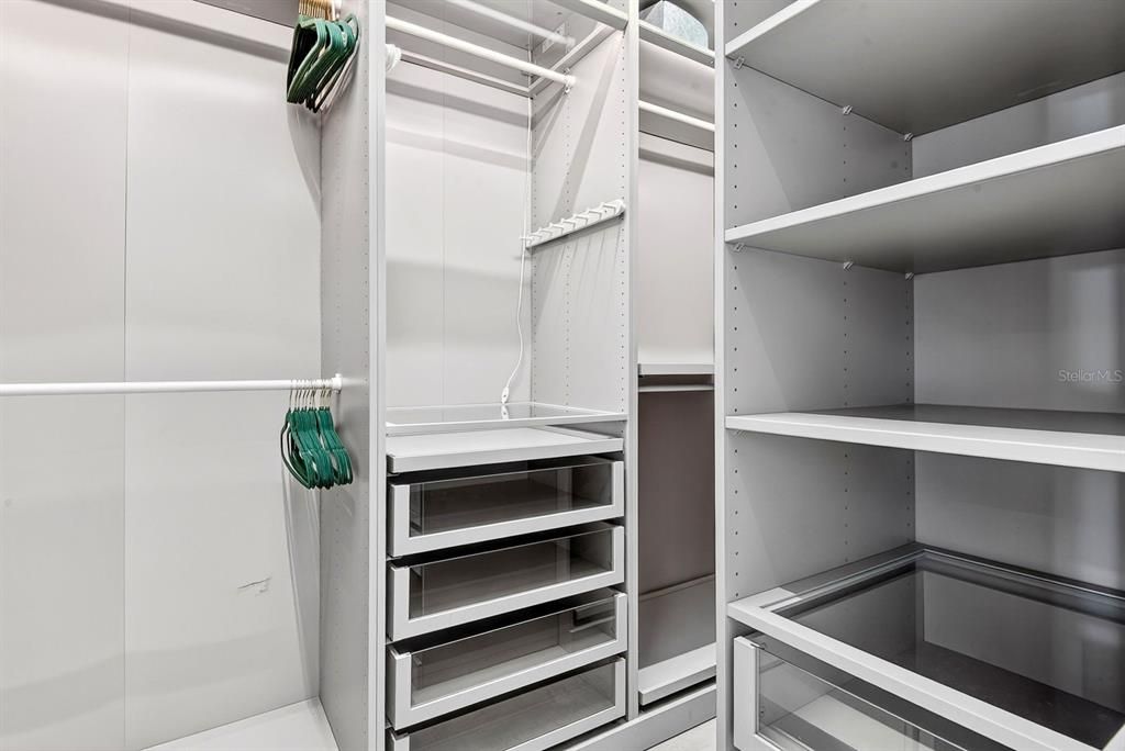 В аренду: $2,500 (2 спален, 1 ванн, 1015 Квадратных фут)