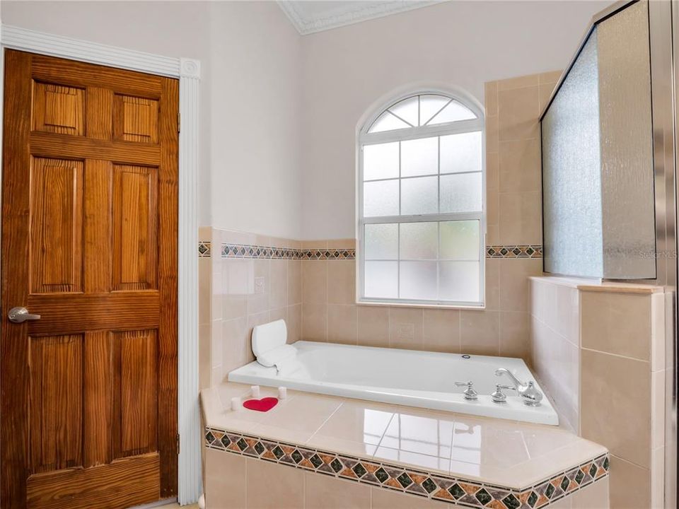 En Venta: $578,900 (3 camas, 2 baños, 1699 Pies cuadrados)