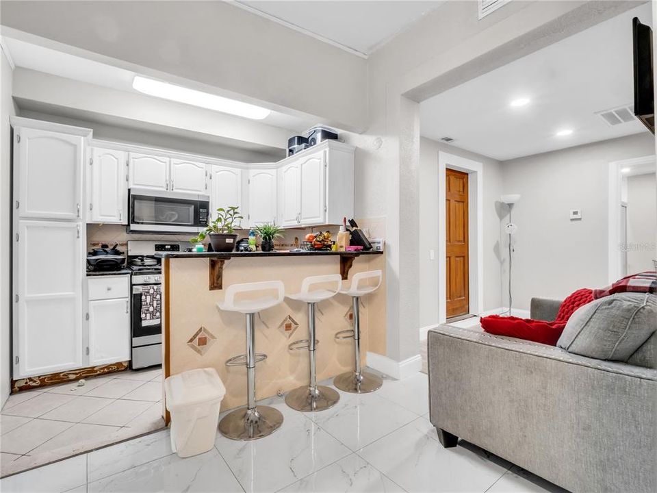 En Venta: $578,900 (3 camas, 2 baños, 1699 Pies cuadrados)
