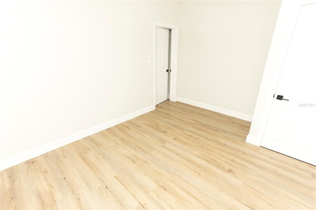En Venta: $325,000 (3 camas, 2 baños, 1106 Pies cuadrados)