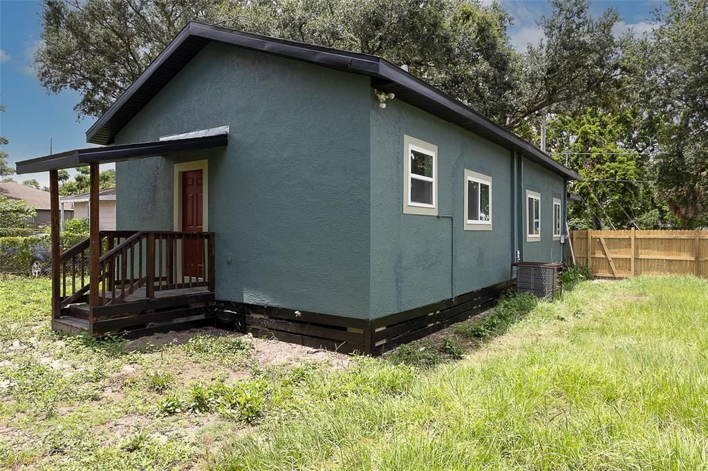 En Venta: $325,000 (3 camas, 2 baños, 1106 Pies cuadrados)