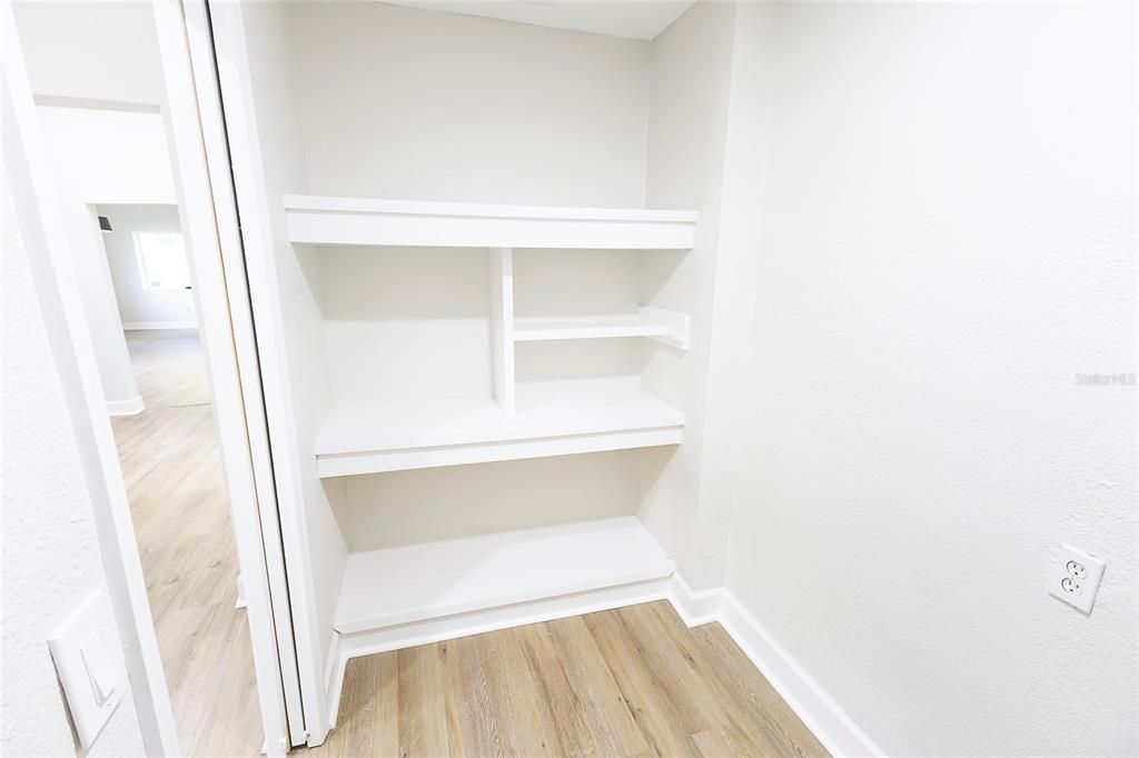 En Venta: $325,000 (3 camas, 2 baños, 1106 Pies cuadrados)