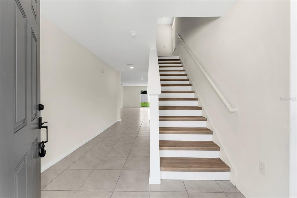 В аренду: $2,795 (5 спален, 3 ванн, 2522 Квадратных фут)