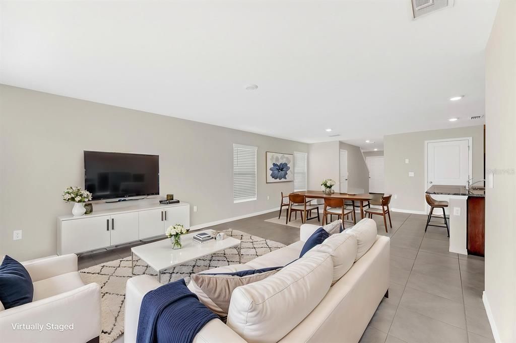 В аренду: $2,795 (5 спален, 3 ванн, 2522 Квадратных фут)