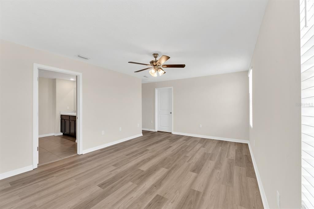 В аренду: $2,795 (5 спален, 3 ванн, 2522 Квадратных фут)