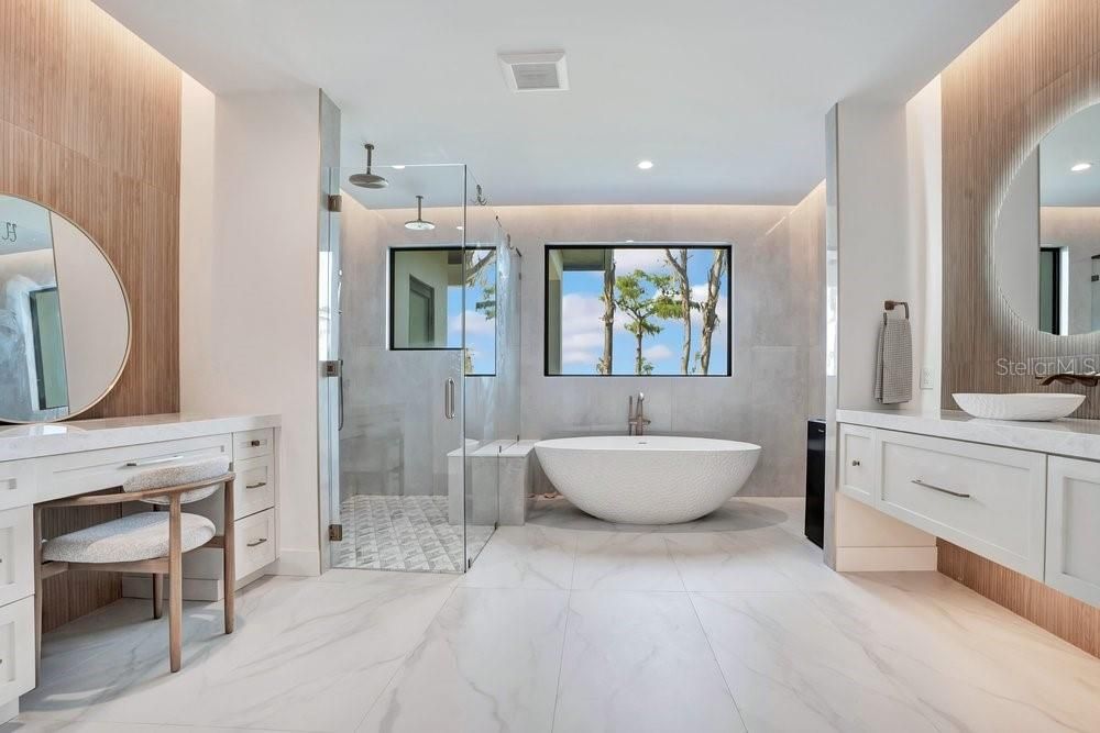 待售: $7,500,000 (6 贝兹, 7 浴室, 6874 平方英尺)