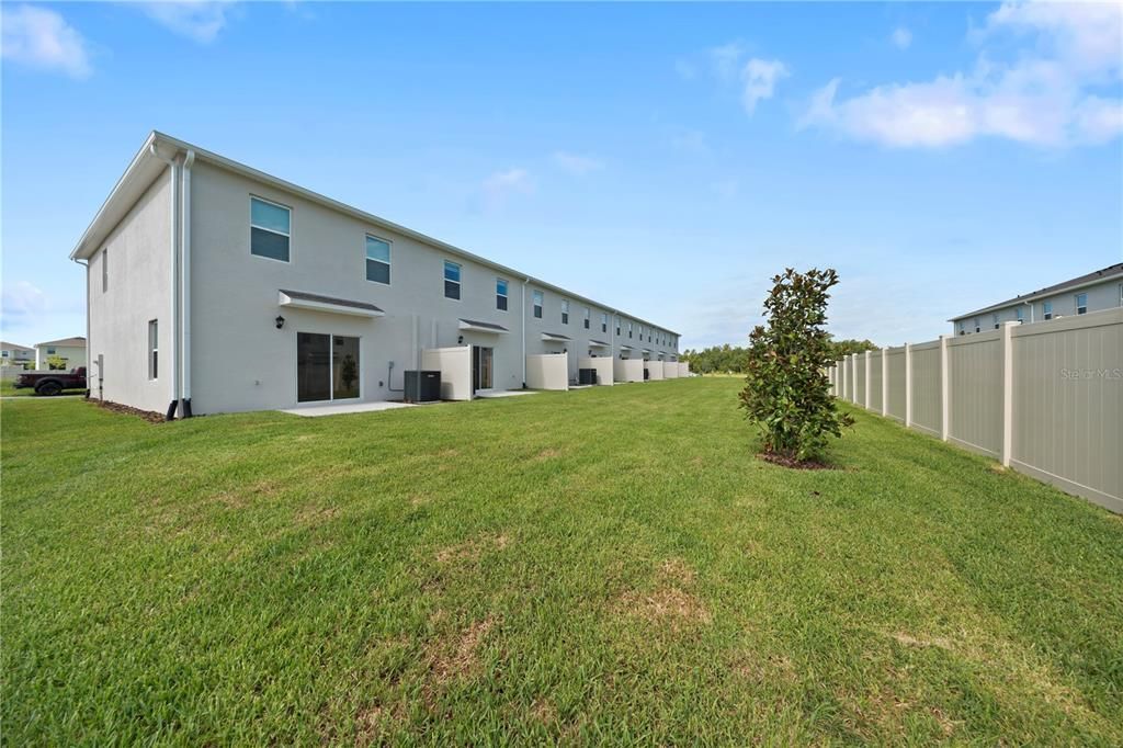 В аренду: $1,975 (3 спален, 2 ванн, 1464 Квадратных фут)