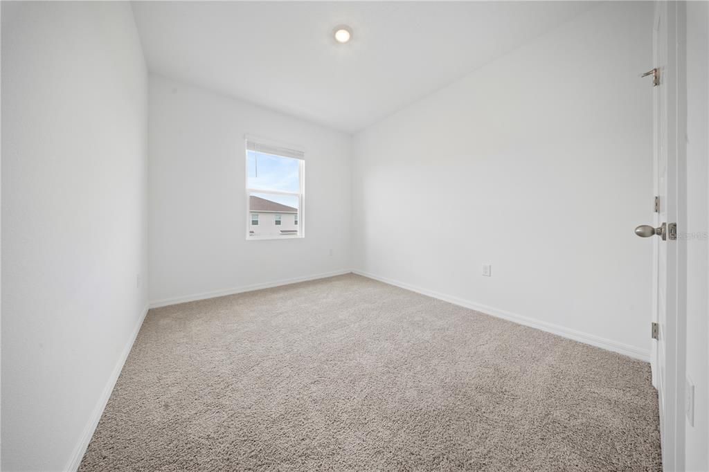 В аренду: $1,975 (3 спален, 2 ванн, 1464 Квадратных фут)