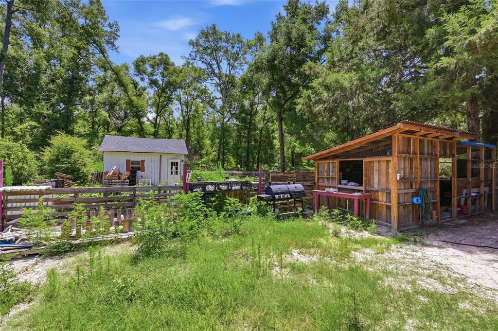 На продажу: $125,000 (3 спален, 3 ванн, 1495 Квадратных фут)