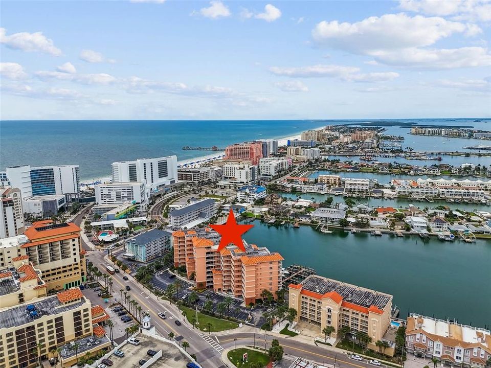 En Venta: $899,000 (3 camas, 2 baños, 1803 Pies cuadrados)