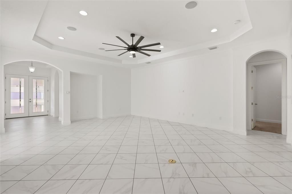 На продажу: $499,999 (3 спален, 3 ванн, 2691 Квадратных фут)