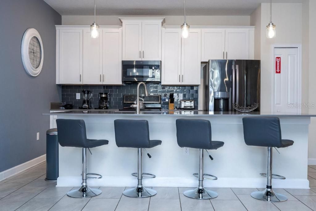 En Venta: $459,500 (4 camas, 3 baños, 1914 Pies cuadrados)