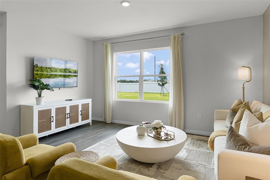 Activo con contrato: $344,990 (4 camas, 2 baños, 1828 Pies cuadrados)