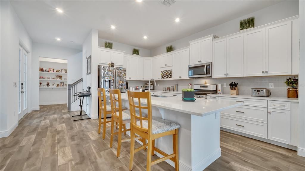 For Rent: $4,500 (3 beds, 2 baths, 2266 Square Feet)