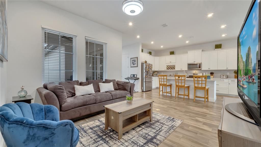 For Rent: $4,500 (3 beds, 2 baths, 2266 Square Feet)