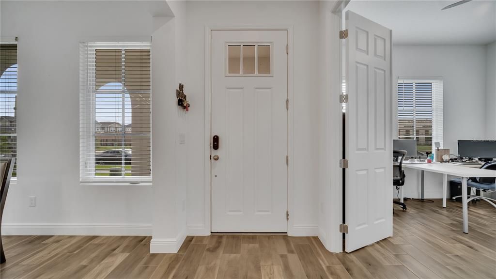 For Rent: $4,500 (3 beds, 2 baths, 2266 Square Feet)