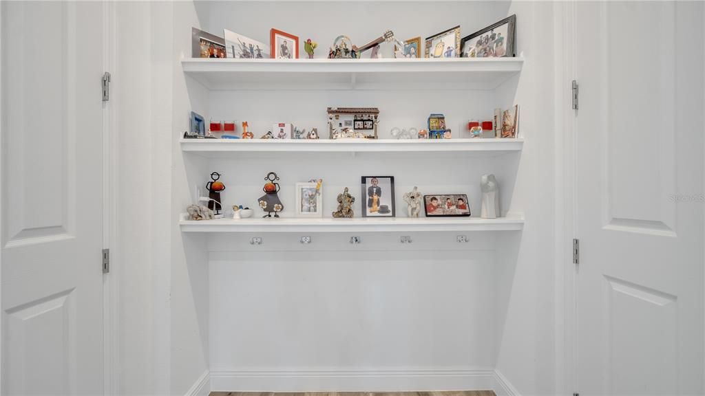 For Rent: $4,500 (3 beds, 2 baths, 2266 Square Feet)