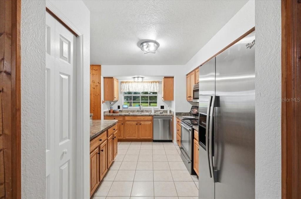 En Venta: $439,900 (3 camas, 2 baños, 1643 Pies cuadrados)