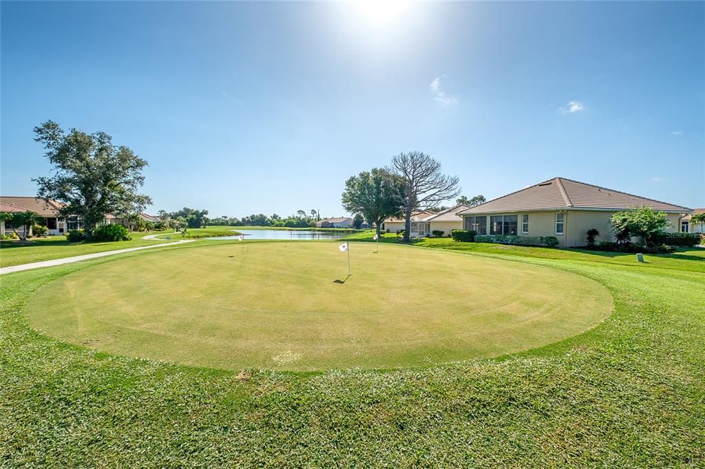 For Sale: $345,000 (2 beds, 2 baths, 1405 Square Feet)