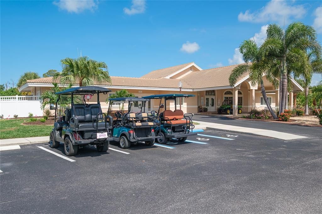 For Sale: $345,000 (2 beds, 2 baths, 1405 Square Feet)