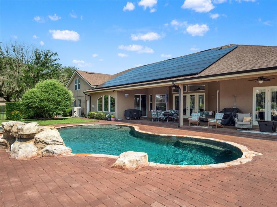 En Venta: $1,295,000 (5 camas, 4 baños, 3690 Pies cuadrados)