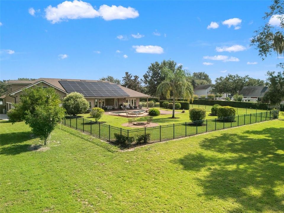 En Venta: $1,295,000 (5 camas, 4 baños, 3690 Pies cuadrados)