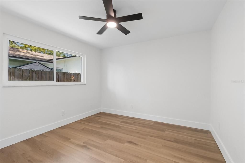 En Venta: $725,000 (3 camas, 2 baños, 1924 Pies cuadrados)