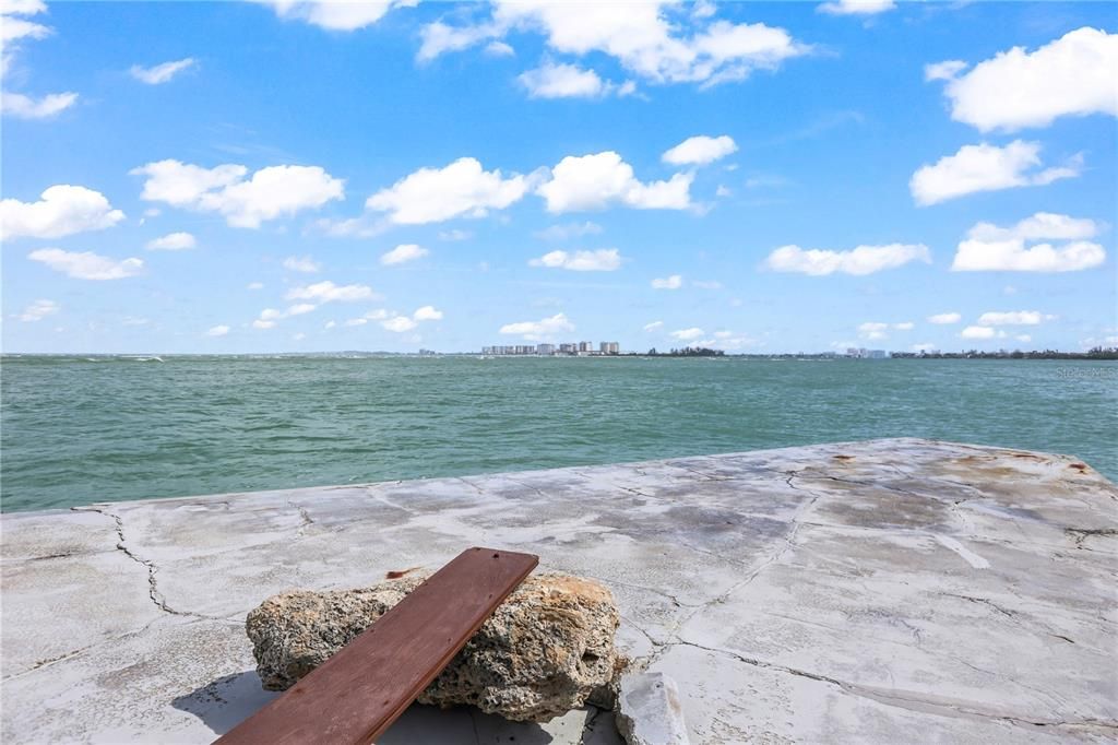 For Sale: $509,000 (2 beds, 2 baths, 998 Square Feet)