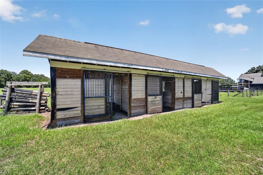 For Sale: $1,400,000 (3 beds, 2 baths, 2392 Square Feet)
