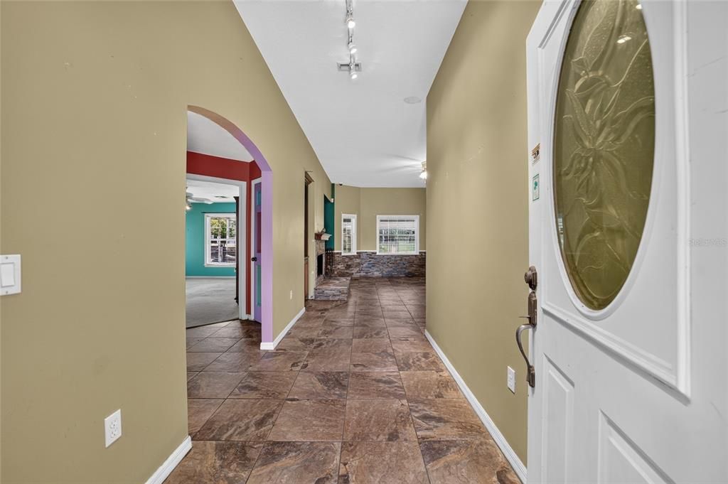 For Sale: $1,400,000 (3 beds, 2 baths, 2392 Square Feet)