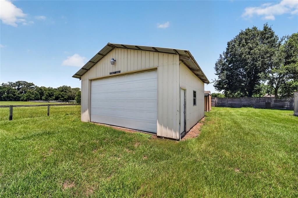 For Sale: $1,400,000 (3 beds, 2 baths, 2392 Square Feet)