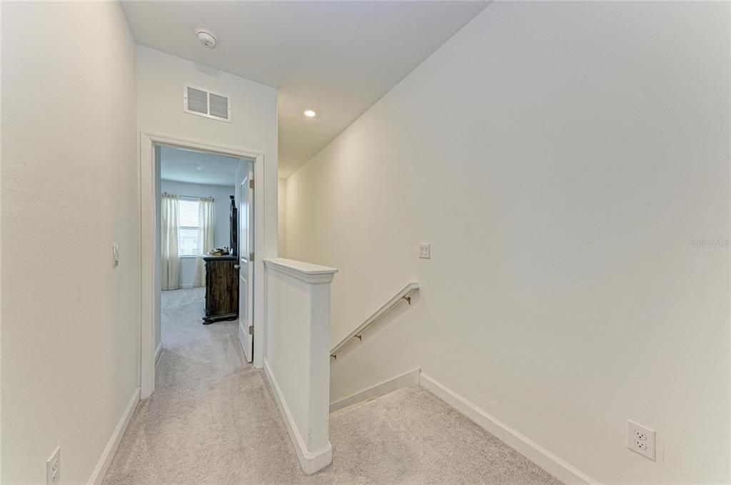 En Venta: $339,500 (3 camas, 2 baños, 1925 Pies cuadrados)