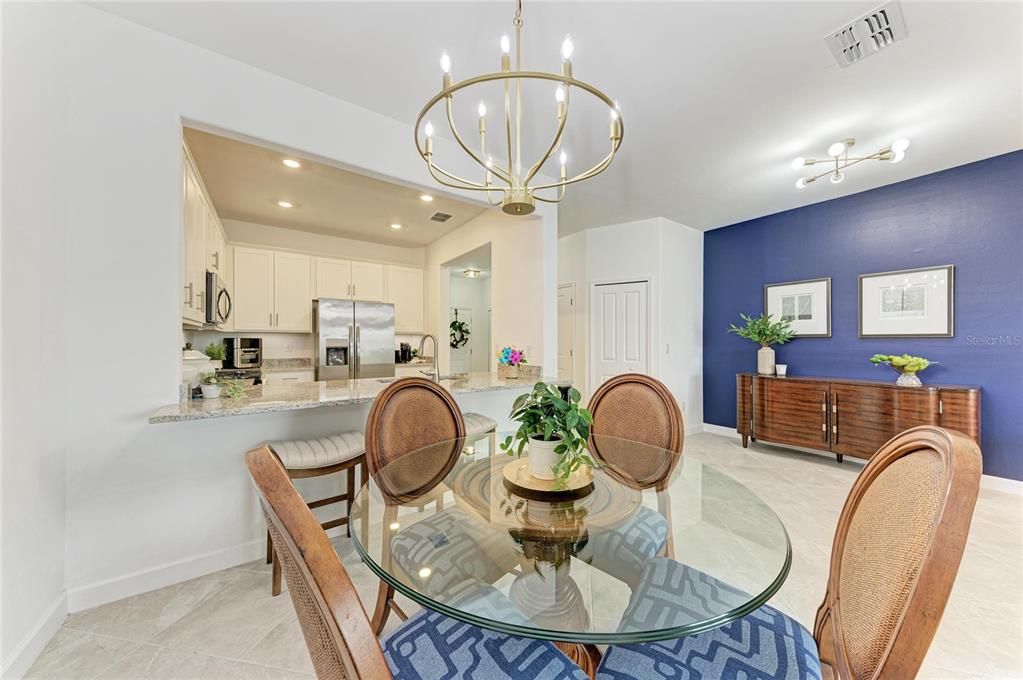 En Venta: $339,500 (3 camas, 2 baños, 1925 Pies cuadrados)