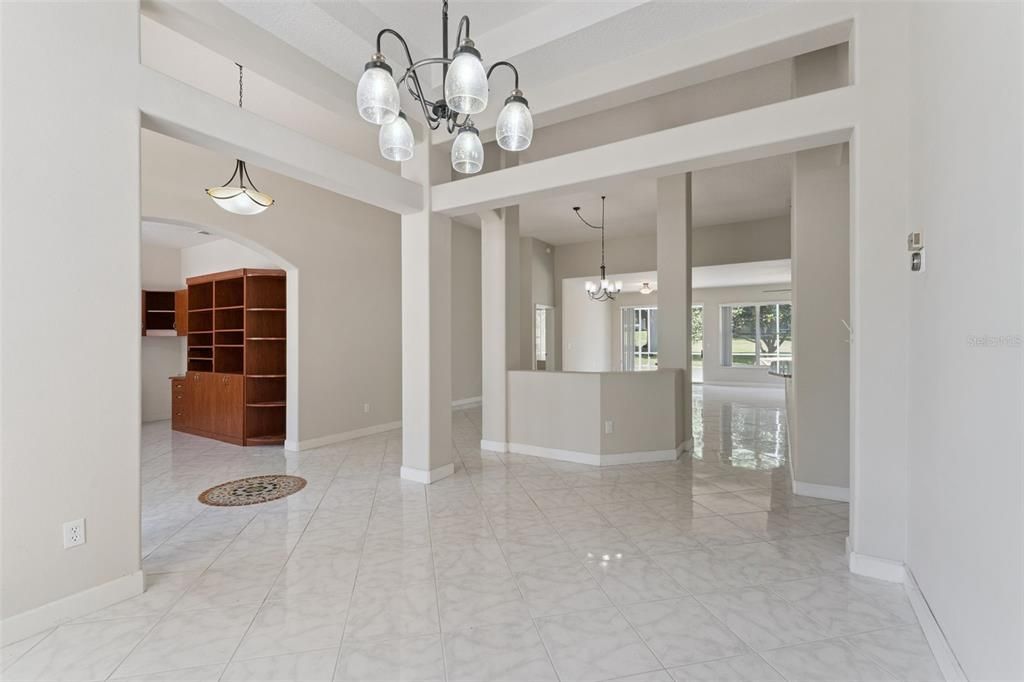 En Venta: $420,000 (3 camas, 2 baños, 2180 Pies cuadrados)