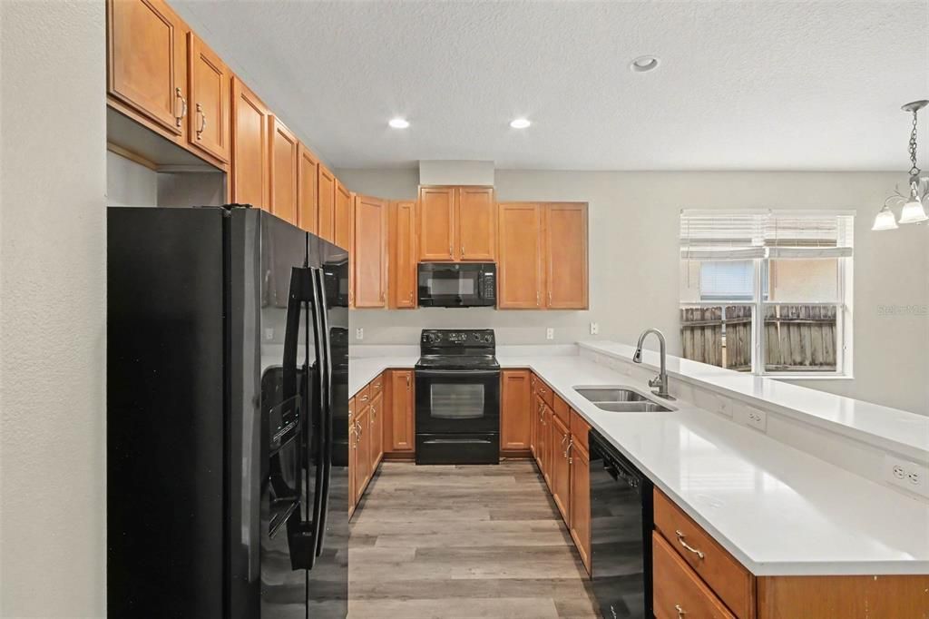 For Sale: $415,000 (3 beds, 2 baths, 1942 Square Feet)