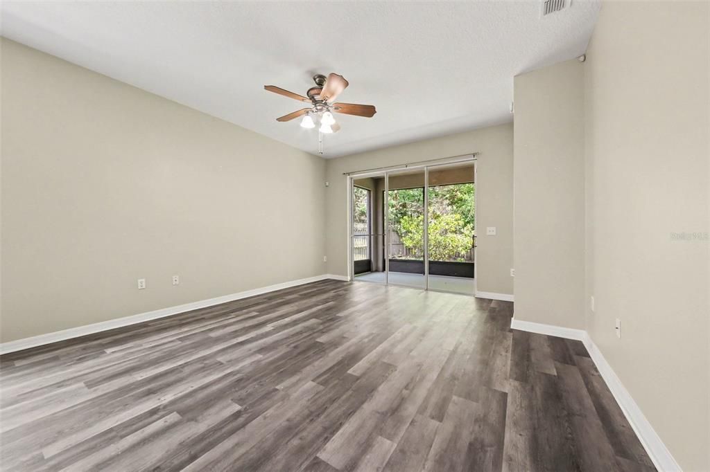 For Sale: $415,000 (3 beds, 2 baths, 1942 Square Feet)