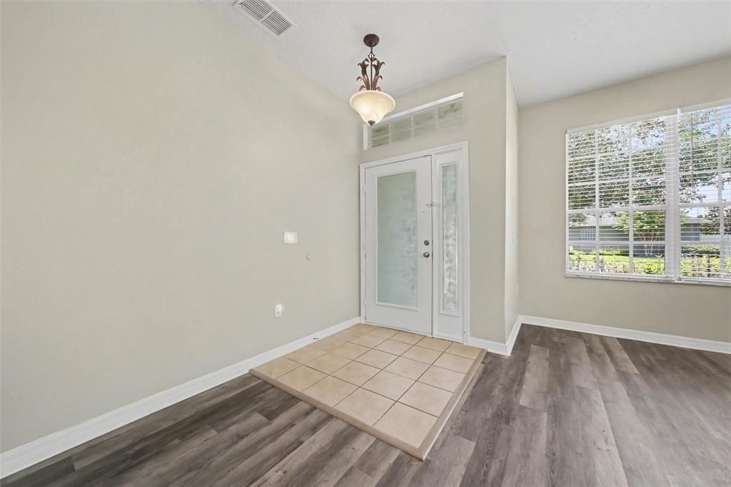 For Sale: $415,000 (3 beds, 2 baths, 1942 Square Feet)