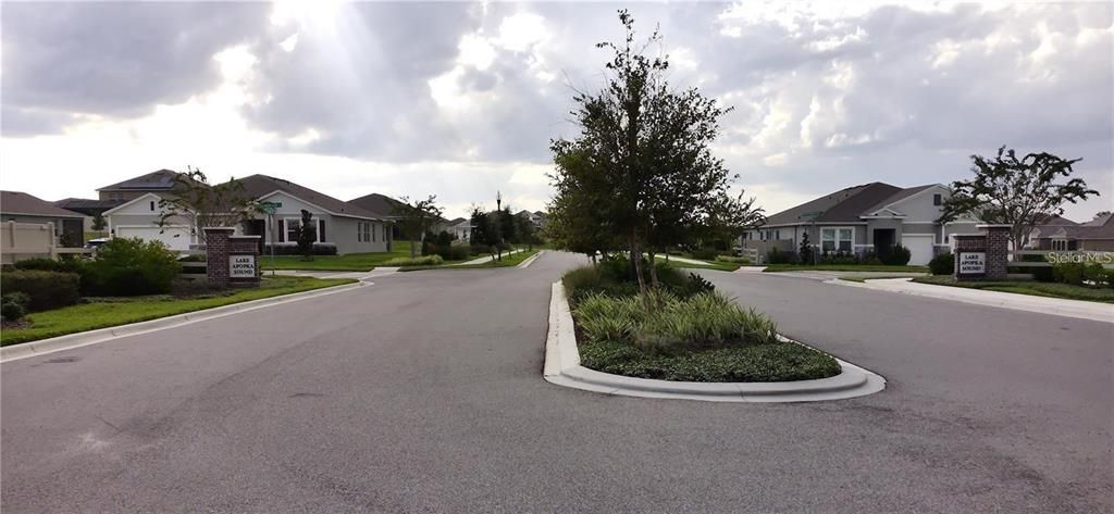For Sale: $449,900 (0.37 acres)